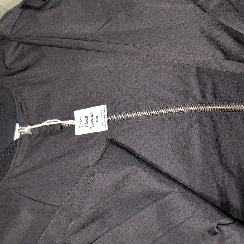 Reversible black jacket